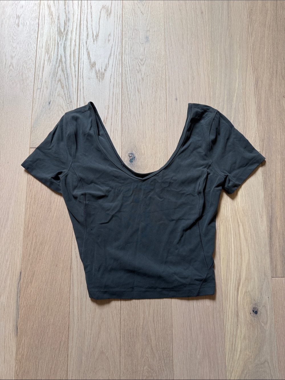 Lululemon Wondermost Nulu Scoop-Neck T-Shirt Balletcore 90s Minimalist - Picture 2 of 5
